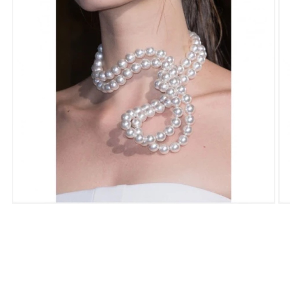 Elegant White Pearl Necklace by Stella McCartney